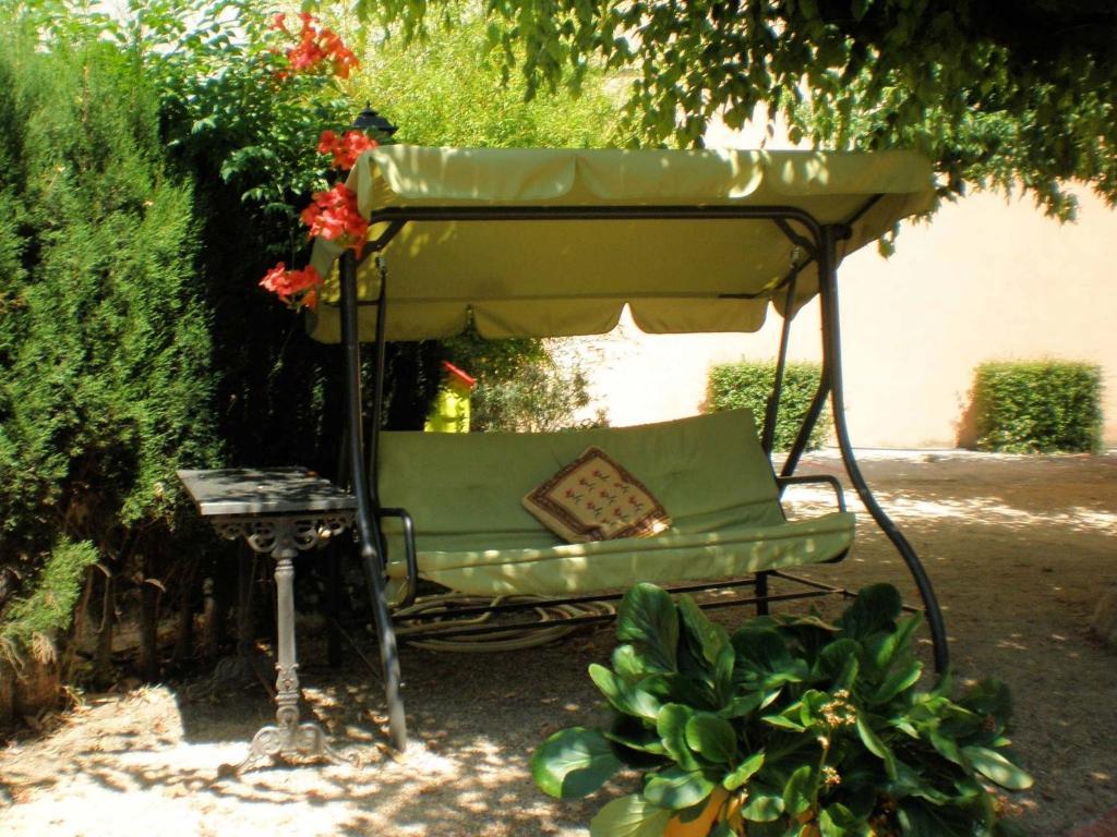 Hostal Fabrellas Caldes de Malavella Exterior foto